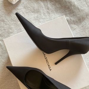 BALENCIAGA new pumps 39 size